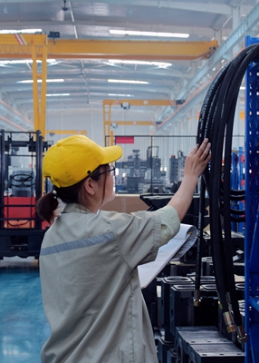 7、附件充足交貨快