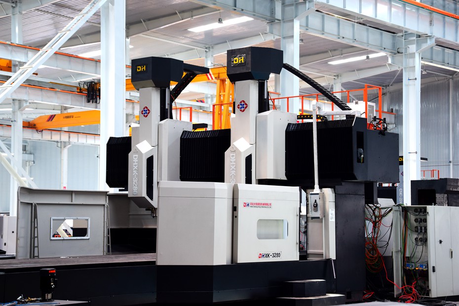 雙主軸數(shù)控龍門(mén)銑床(3).jpg